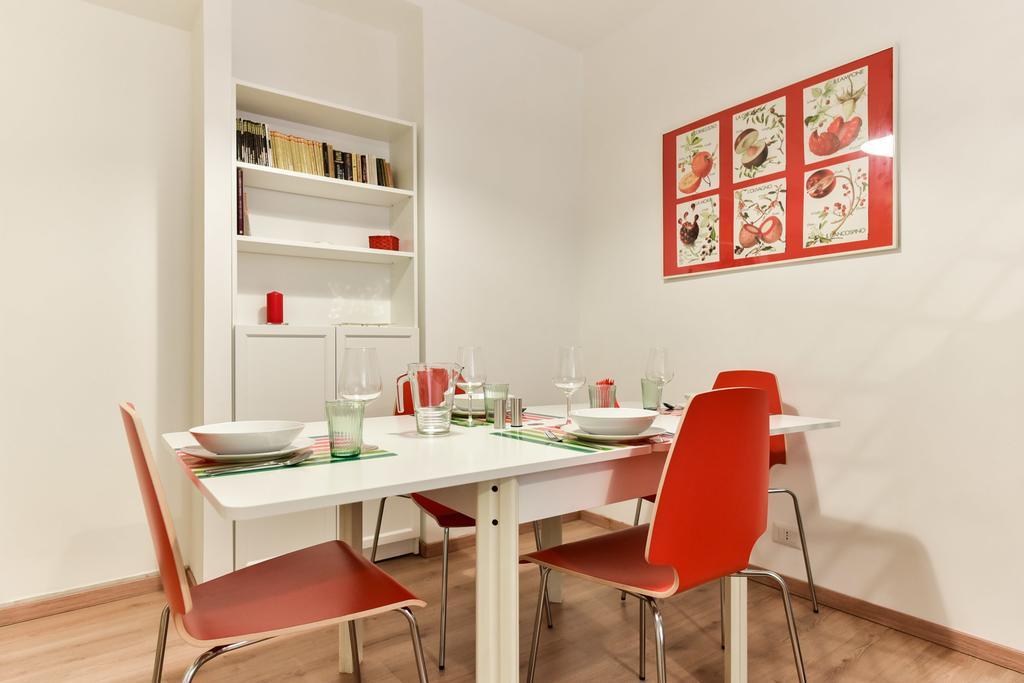 Red & White Vatican Apartment Rome Exterior photo